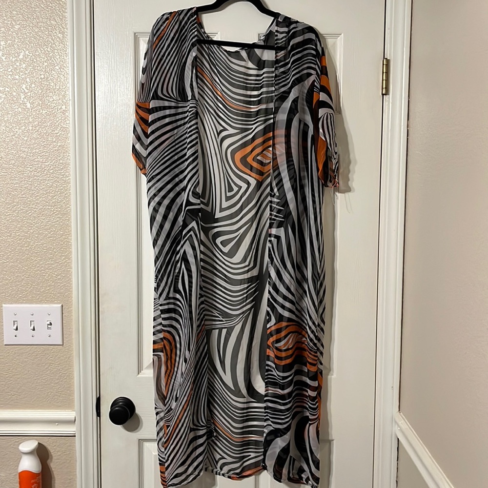 FULL LENGTH HYPNOTIC KIMONO ONESIZE FITS MOST